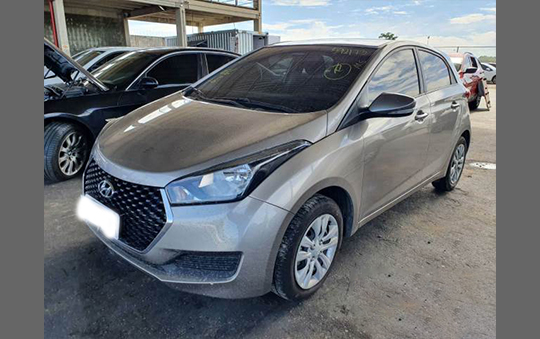 HYUNDAI HB20